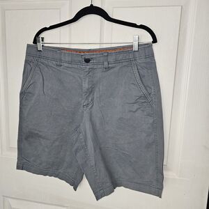 Men's Urban Pipeline Gray Shorts Chinos 34